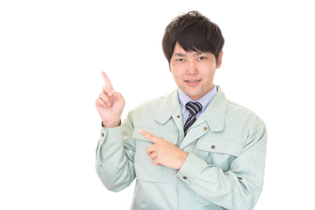 エアコン修理作業員